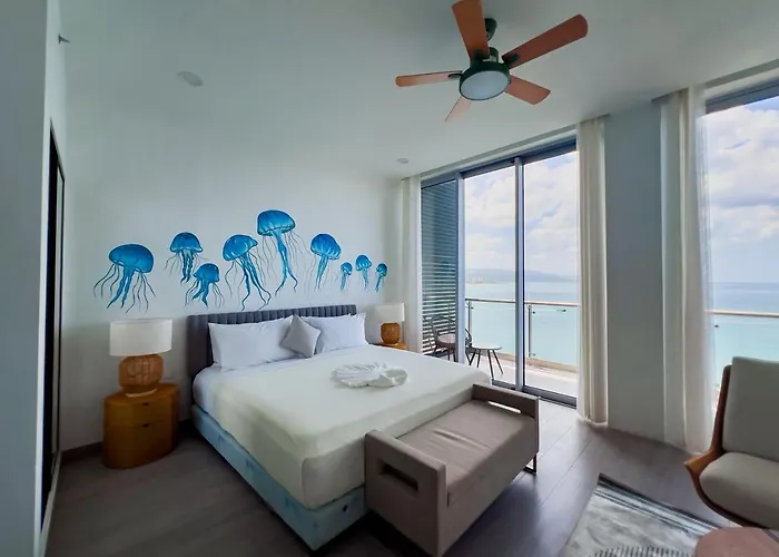 Hotel The Bloom - Oceanfront King 4*
